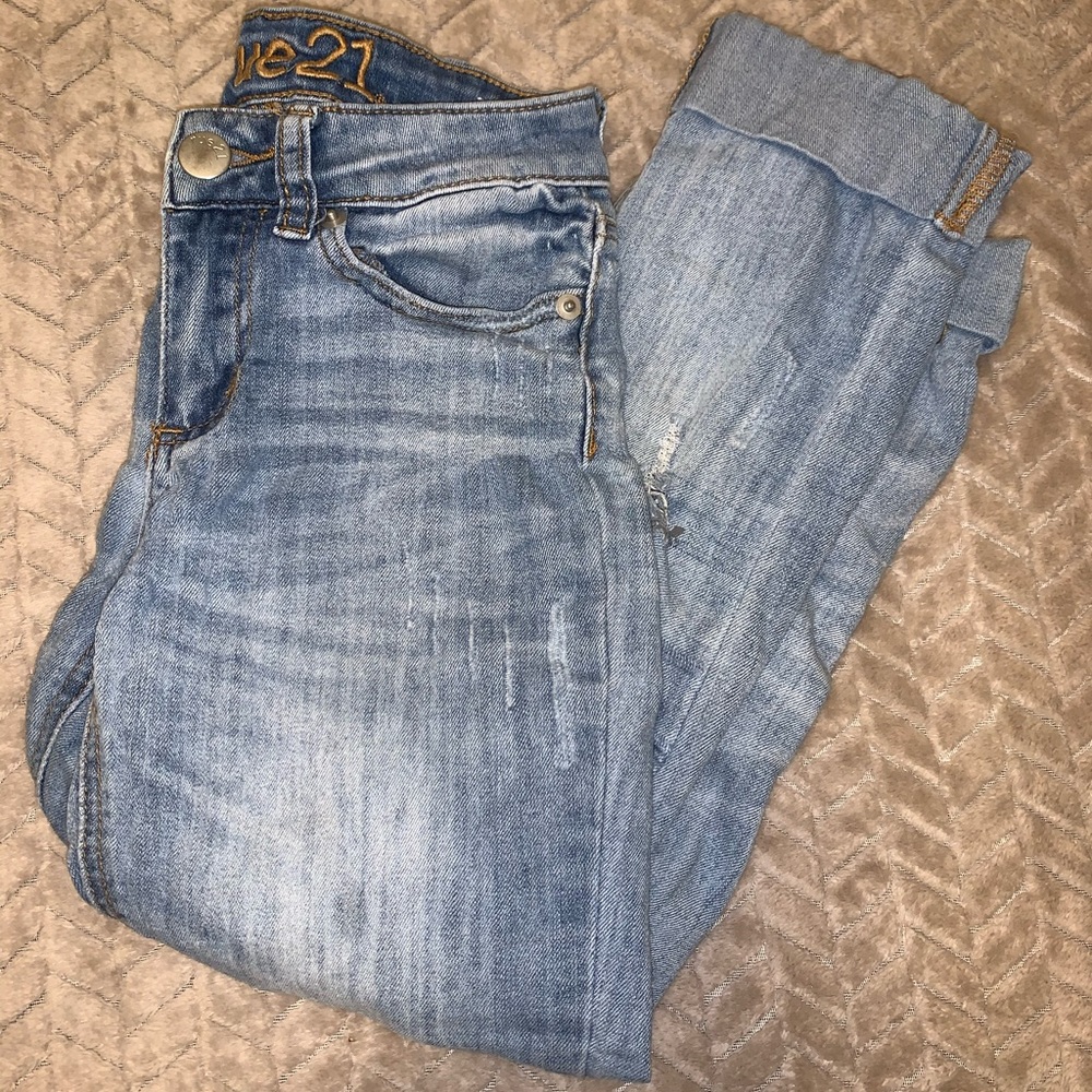 Rue21 Distressed Capris